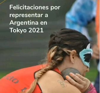 Imagen de una fotografía de Florencia Romero promotora de derechos lanzadora de disco y bala. Con la frase: Felicitaciones por representar a Argentina en Tokyo 2021.