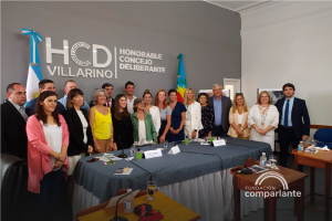 Fotografía del equipo de Fundación Comparlante junto a los Concejales del HCD de Villarino